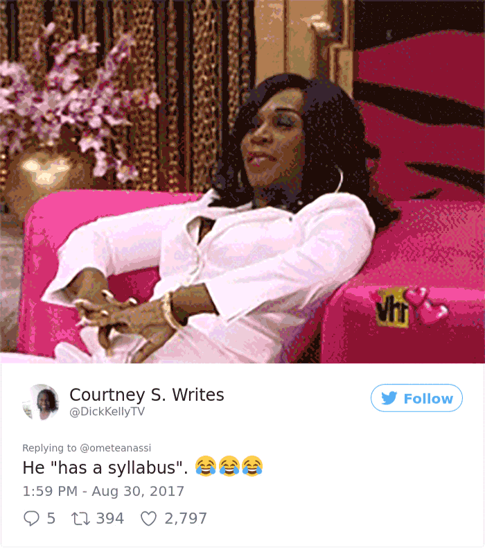 Dad Gets Stranded At Daughter’s College Because Of The Flood, Decides To Annoy Her In The Most Hilarious Way Dad Gets Stranded At Daughter’s College Because Of The Flood, Decides To Annoy Her In The Most Hilarious Way