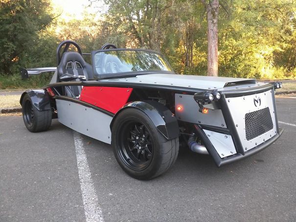 I Create Unique Sculptures From Various Metal Items I Create Unique Sculptures From Various Metal Items