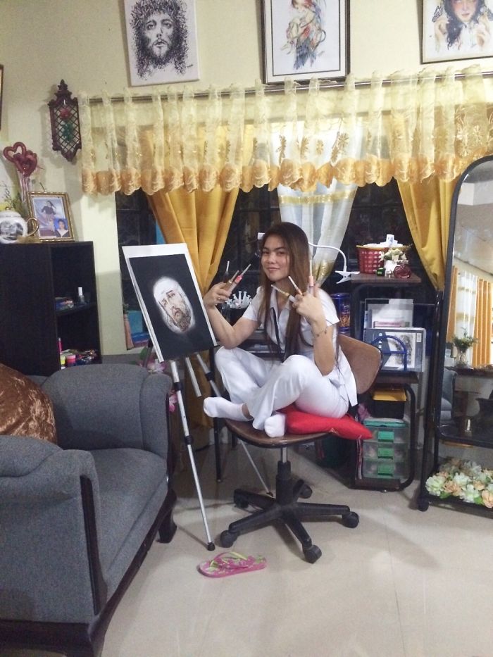 I’m A Nurse And I Use Syringes To Paint In My Free Time I’m A Nurse And I Use Syringes To Paint In My Free Time