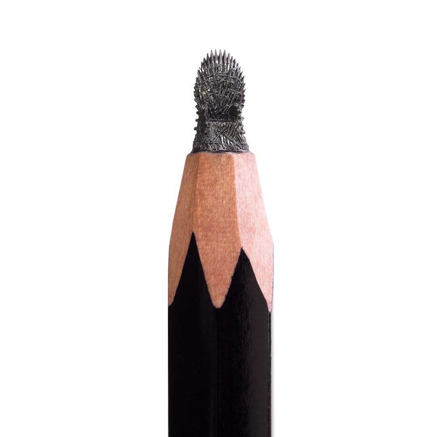 I Turn Pencil Lead Into Miniature Game of Thrones Sculptures I Turn Pencil Lead Into Miniature Game of Thrones Sculptures