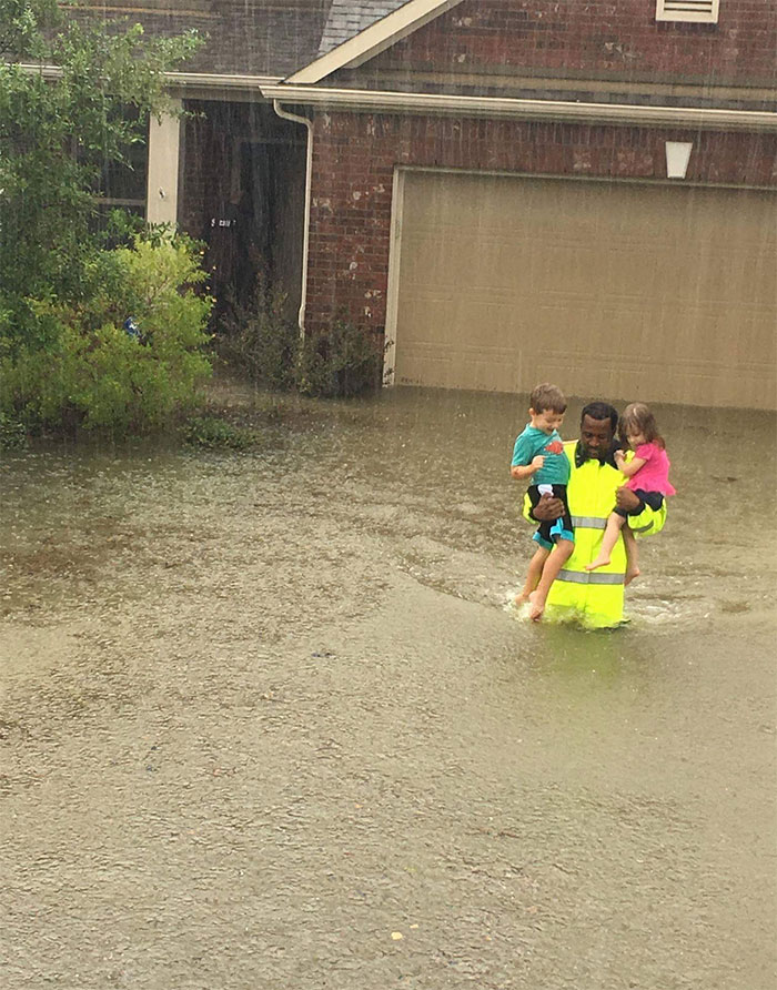 93 Powerful Photos From Hurricane Harvey That Show The Devastating Power Of Nature 93 Powerful Photos From Hurricane Harvey That Show The Devastating Power Of Nature