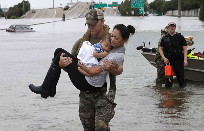 93 Powerful Photos From Hurricane Harvey That Show The Devastating Power Of Nature 93 Powerful Photos From Hurricane Harvey That Show The Devastating Power Of Nature