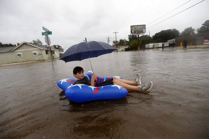 93 Powerful Photos From Hurricane Harvey That Show The Devastating Power Of Nature 93 Powerful Photos From Hurricane Harvey That Show The Devastating Power Of Nature