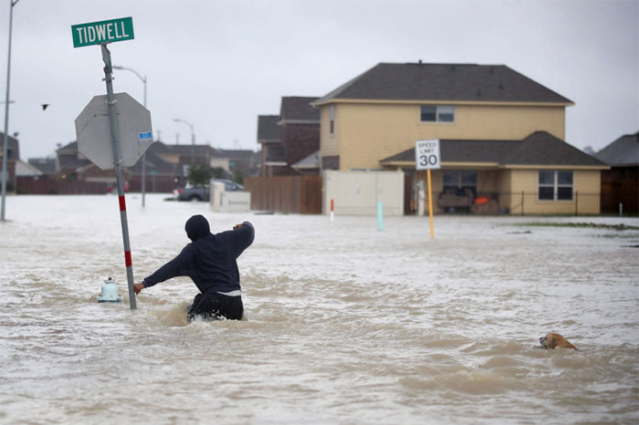 93 Powerful Photos From Hurricane Harvey That Show The Devastating Power Of Nature 93 Powerful Photos From Hurricane Harvey That Show The Devastating Power Of Nature