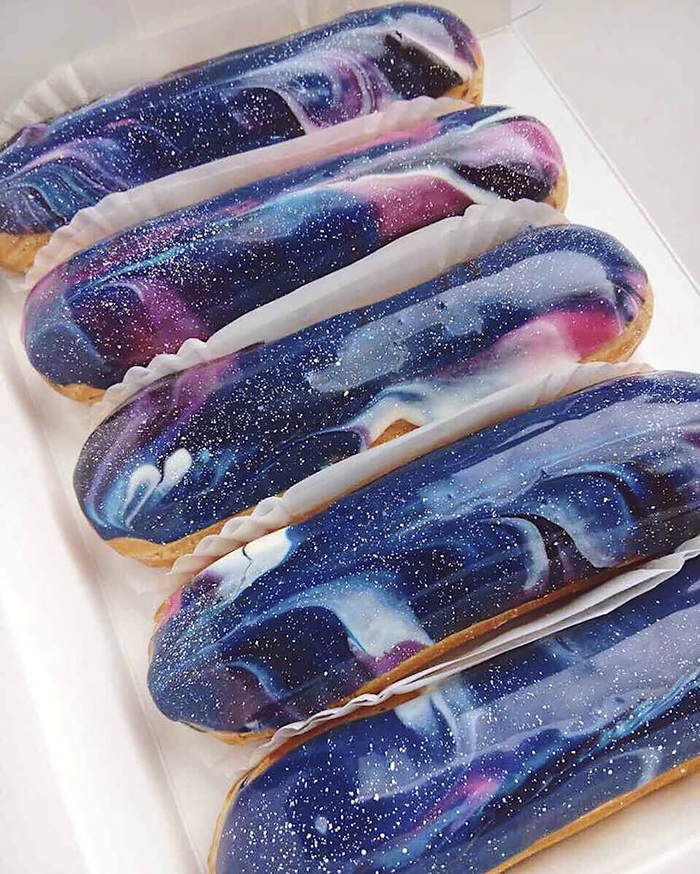 Ukrainian Bakery Creates Galaxy Eclairs That Look Too Good To Eat Ukrainian Bakery Creates Galaxy Eclairs That Look Too Good To Eat