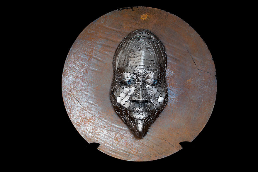 Self-Taught Sculptor Creates Beautiful Art From Scrap Metal Self-Taught Sculptor Creates Beautiful Art From Scrap Metal