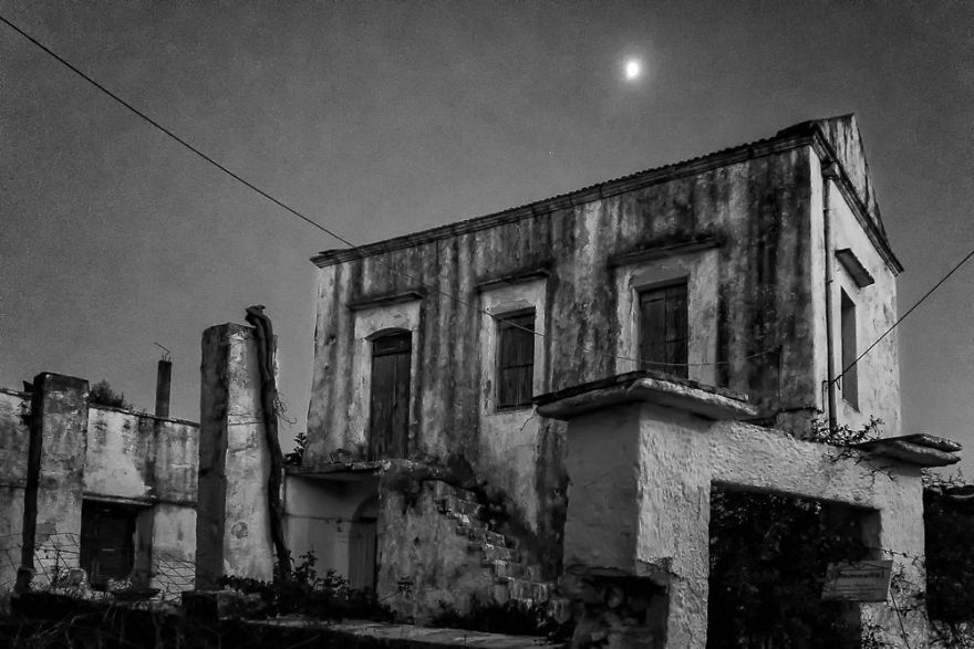 Traveling To My Memories, To My Hometown Chania, Crete Traveling To My Memories, To My Hometown Chania, Crete