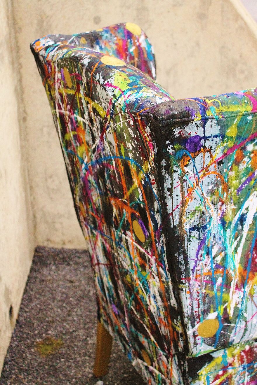 I Threw Buckets Of Paint On An Old Chair. Here’s What Happened I Threw Buckets Of Paint On An Old Chair. Here’s What Happened
