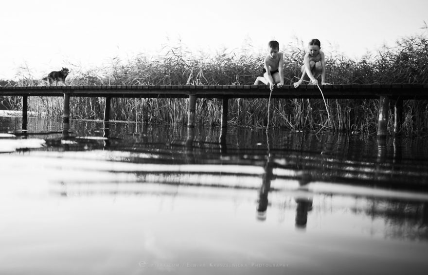 I Photograph Children Enjoying Careless Summers Spent Without Technology