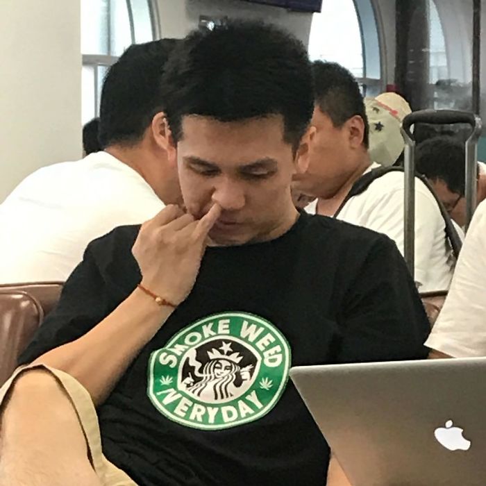 Living in China I See The Most Ridiculous Things Like These People Who Have No Idea What They&#8217;re Wearing