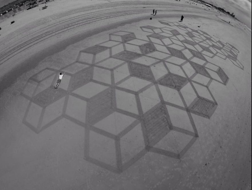 I’ve Been Drawing On Beaches Since Childhood, And I Still Do I’ve Been Drawing On Beaches Since Childhood, And I Still Do