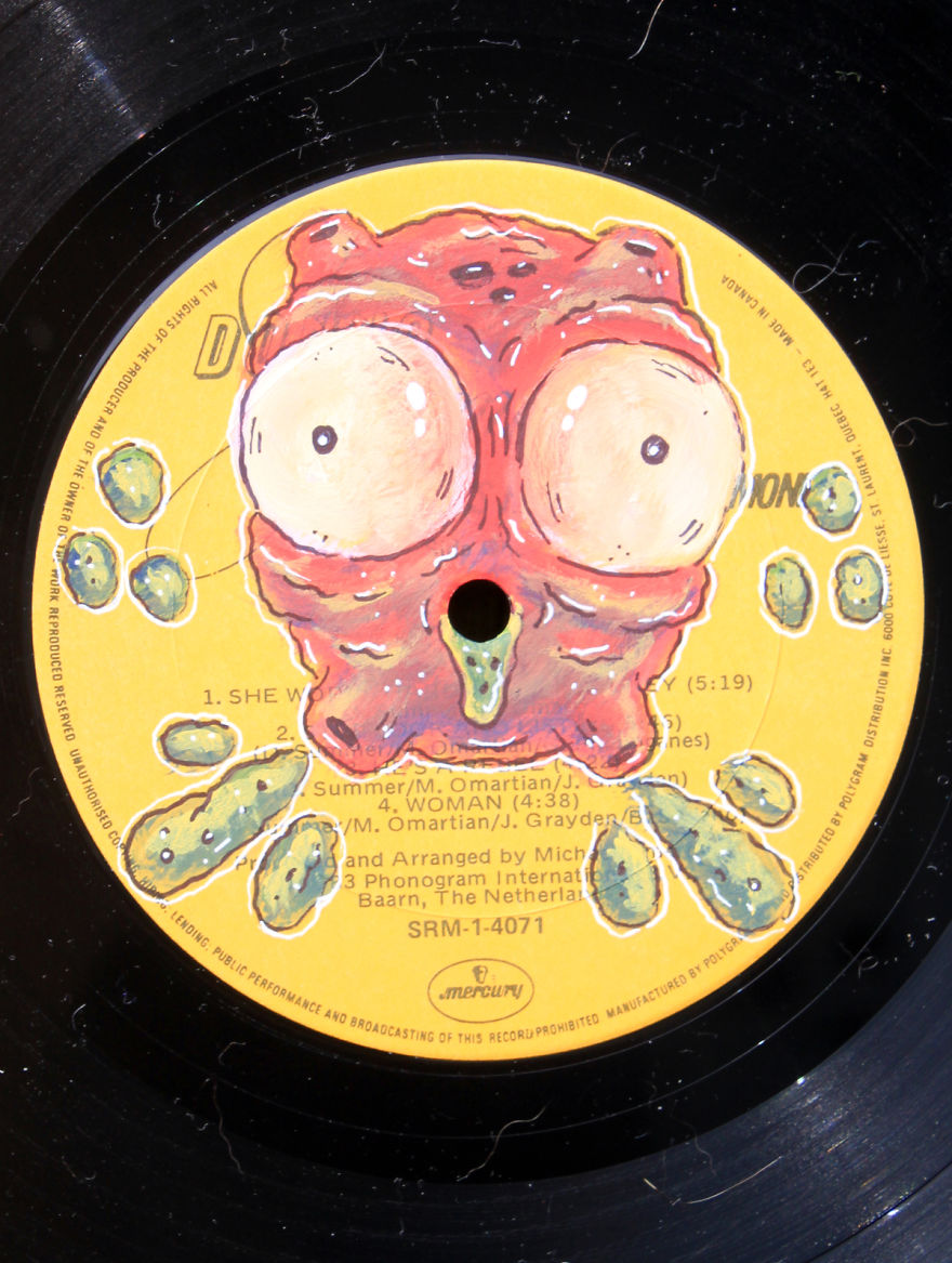 I Take Old Vinyl Records And Paint Gross Creatures On Them