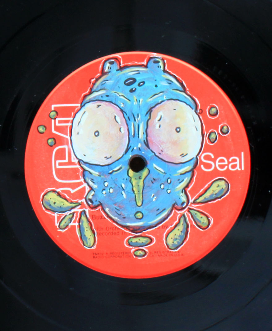 I Take Old Vinyl Records And Paint Gross Creatures On Them