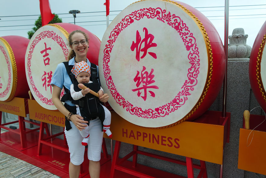 We Moved To The Philippines With 4-Months-Old Twins For Half A Year And Travelled Around Asia We Moved To The Philippines With 4-Months-Old Twins For Half A Year And Travelled Around Asia