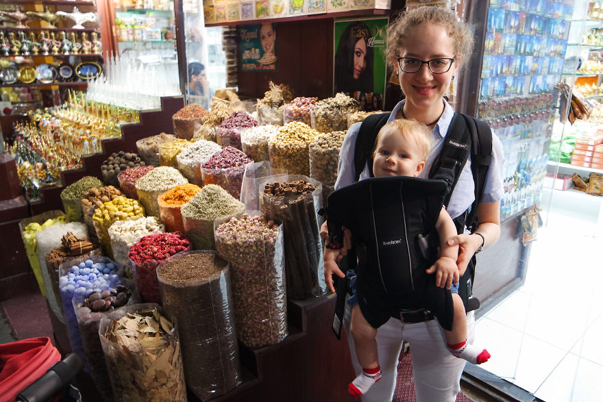 We Moved To The Philippines With 4-Months-Old Twins For Half A Year And Travelled Around Asia We Moved To The Philippines With 4-Months-Old Twins For Half A Year And Travelled Around Asia