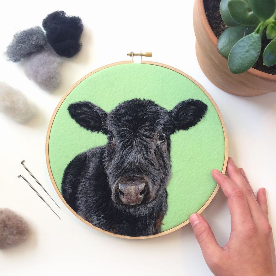Artist Uses Needle And Wool To “Paint” Realistic Portraits Of Animals Artist Uses Needle And Wool To “Paint” Realistic Portraits Of Animals