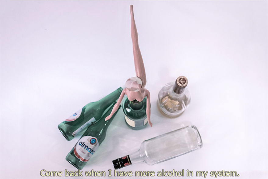 I Take Pictures Of Barbies To Highlight Issues On Mental Health And Societal Pressures I Take Pictures Of Barbies To Highlight Issues On Mental Health And Societal Pressures