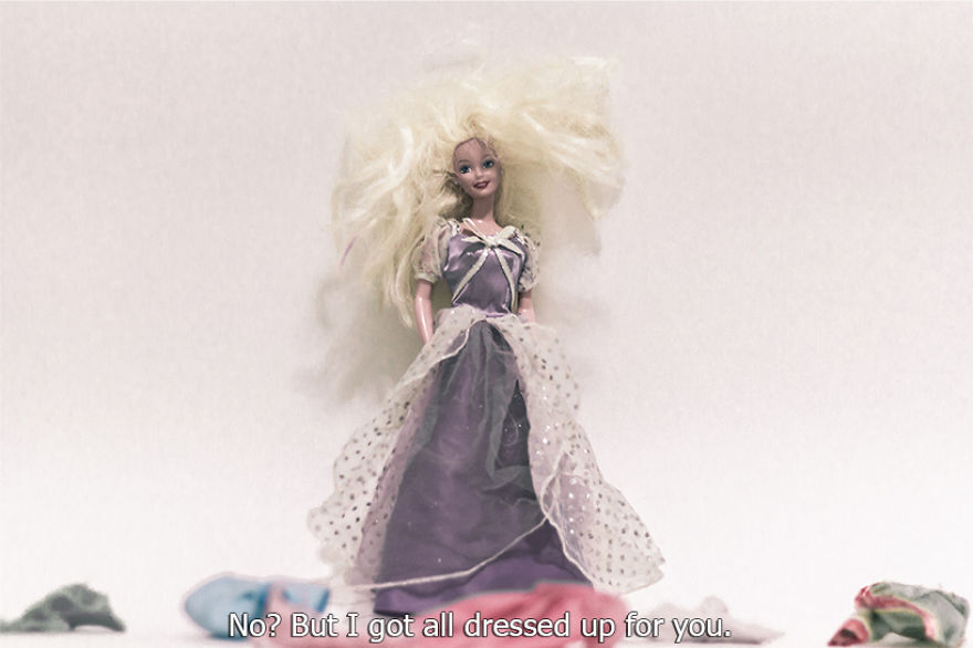 I Take Pictures Of Barbies To Highlight Issues On Mental Health And Societal Pressures I Take Pictures Of Barbies To Highlight Issues On Mental Health And Societal Pressures