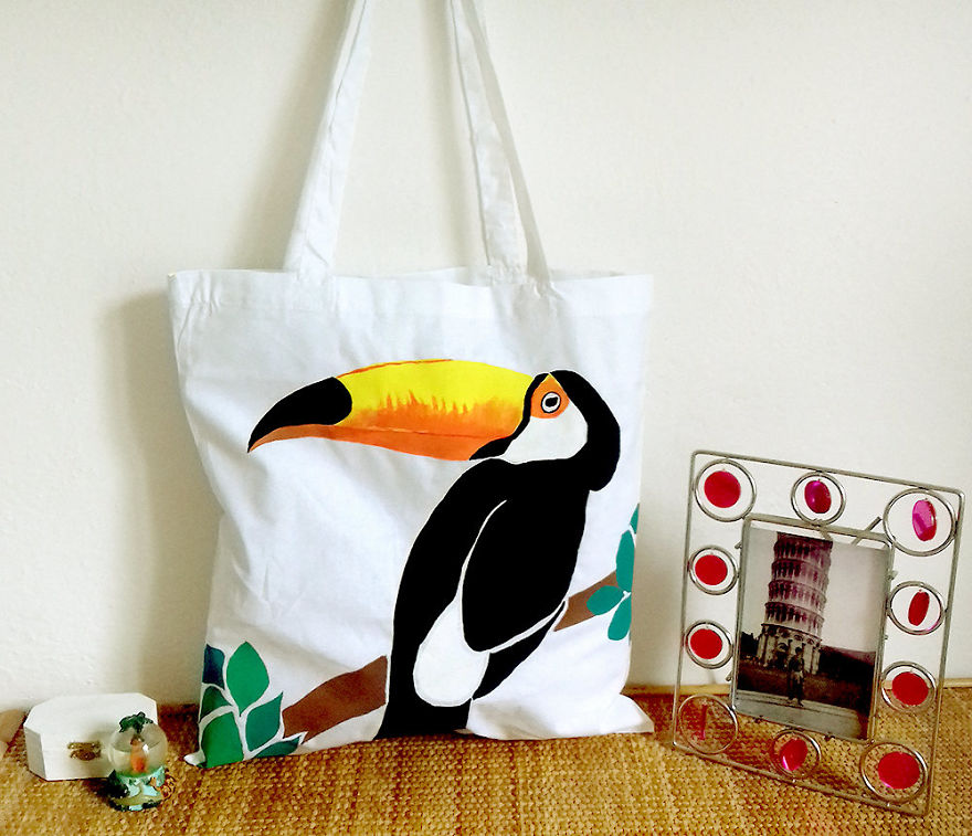 I Paint Animals On Tote Bags Because I Love It! I Paint Animals On Tote Bags Because I Love It!