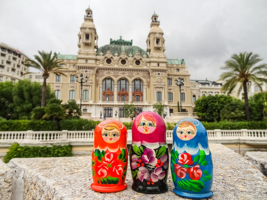 World&#8217;s First Dolls To Travel Around The Globe!