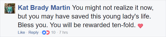Hairdresser Refuses To Shave Depressed Teen’s Hair, Spends 13 Hours Fixing It Hairdresser Refuses To Shave Depressed Teen’s Hair, Spends 13 Hours Fixing It