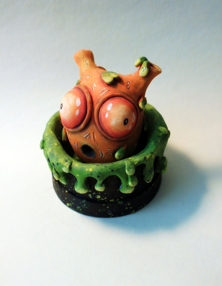 My Girlfriend Sculpted These Little Creatures To Help Cope With Worrisome Health Issues My Girlfriend Sculpted These Little Creatures To Help Cope With Worrisome Health Issues