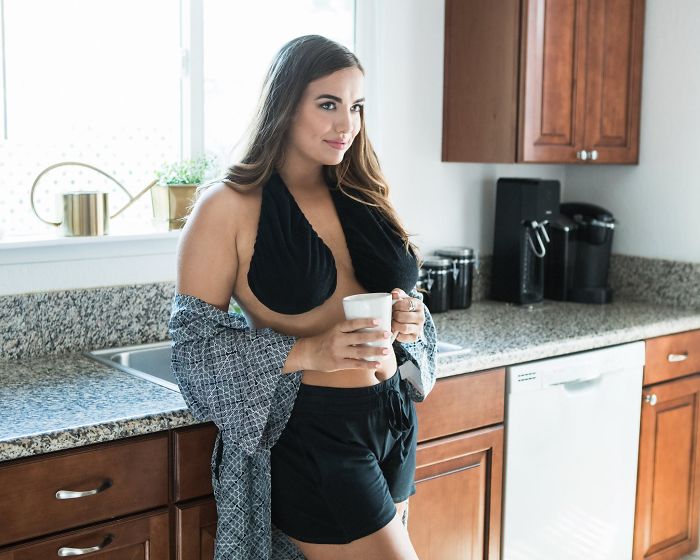 Ta-Ta Towels For Boobs Are A Thing Now, And It’s A Woman’s Dream Come True Ta-Ta Towels For Boobs Are A Thing Now, And It’s A Woman’s Dream Come True
