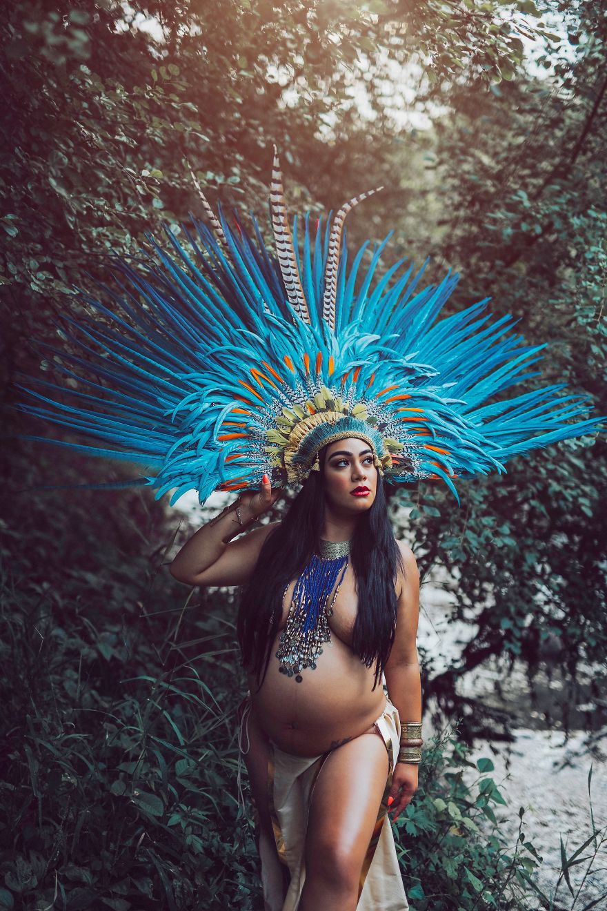 Maternity Pictures Inspired By Authenticity Of Aztec Culture Maternity Pictures Inspired By Authenticity Of Aztec Culture