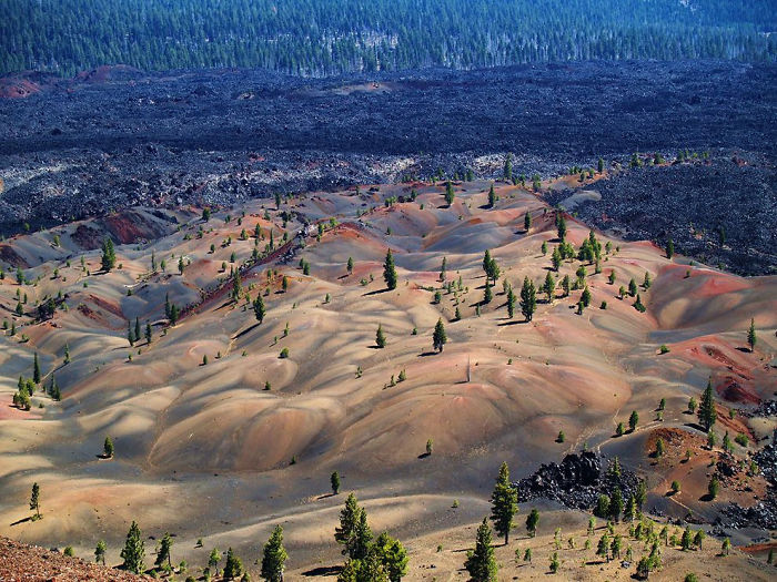 55 Photos Of Lassen Volcanic National Park That Look Like They&#8217;re Taken At Another Planet