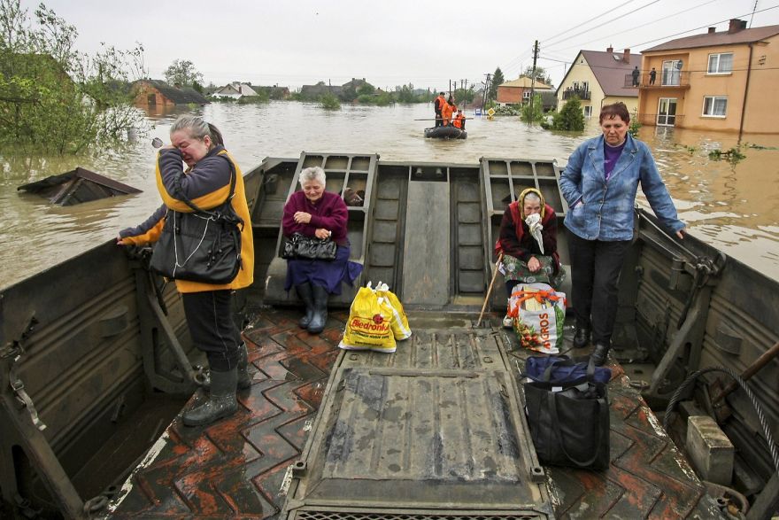 100 Finalists Of The World’s Largest Photography Competition