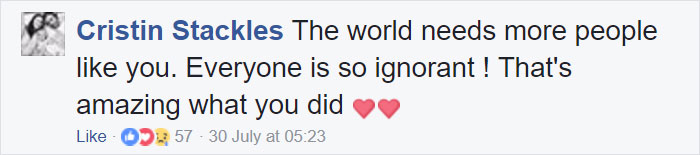 Woman’s Reaction To Crying Baby On Plane Goes Viral, Shows Why People Who Complain About It Are The Worst Woman’s Reaction To Crying Baby On Plane Goes Viral, Shows Why People Who Complain About It Are The Worst