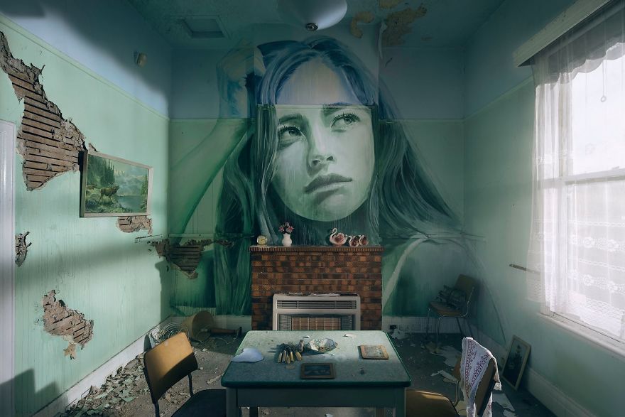 Artist Covers Soon-To-Be-Demolished House In Murals To Let It Shine For The Last Time