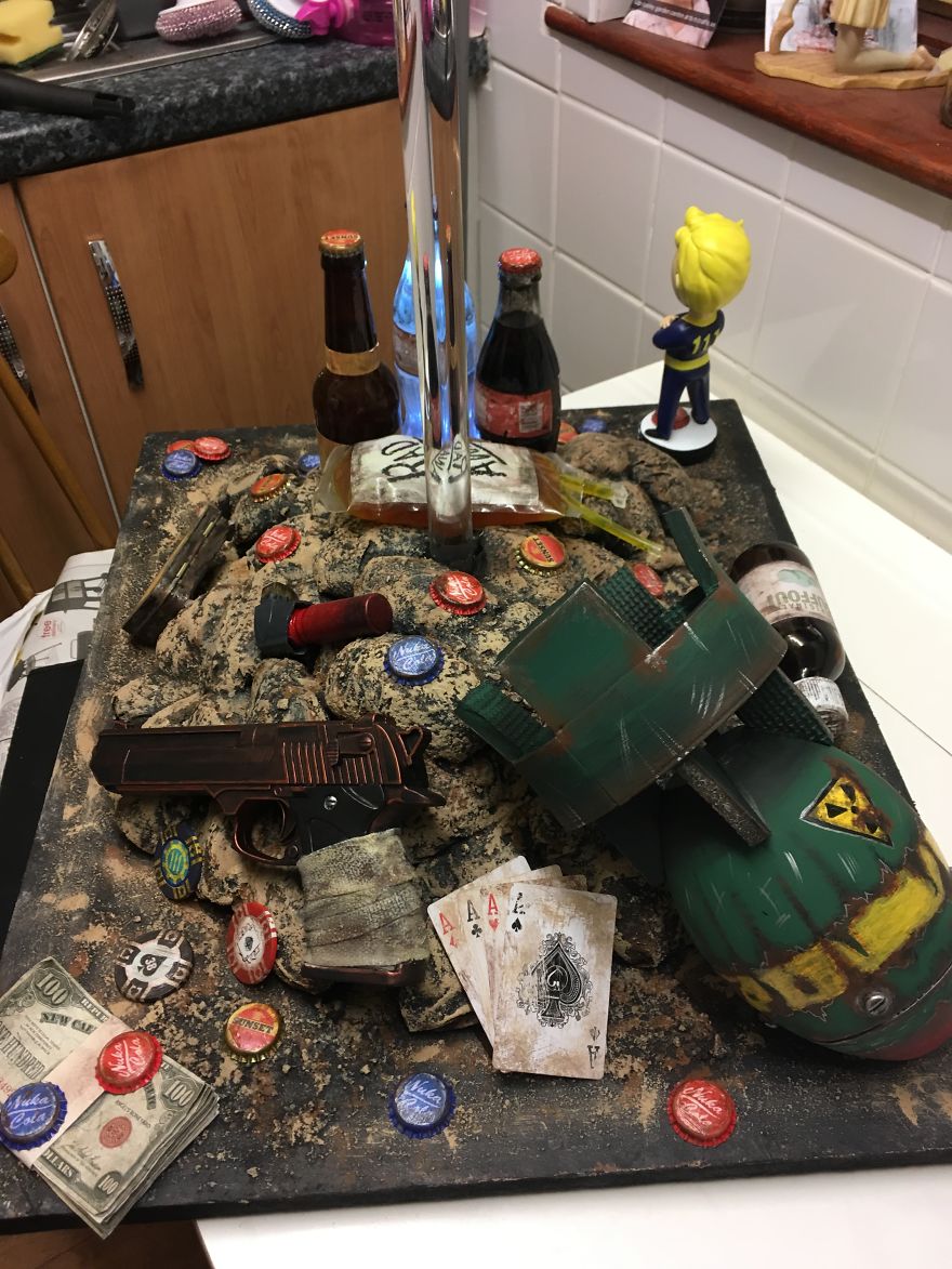 I Made A Prop Display Based On My Favorite Game “Fallout” I Made A Prop Display Based On My Favorite Game “Fallout”