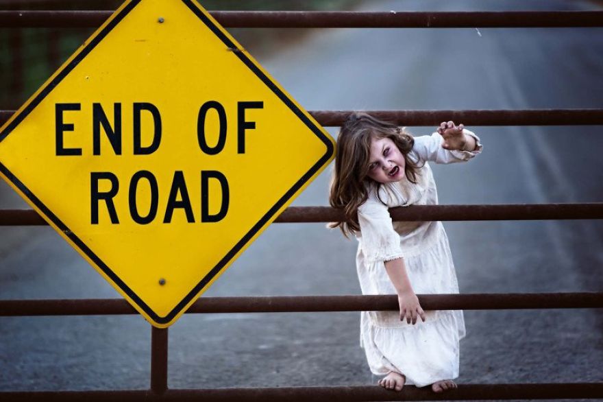 Photographer Makes Images Of Zombie Children And The Result Is To Give Chills Photographer Makes Images Of Zombie Children And The Result Is To Give Chills