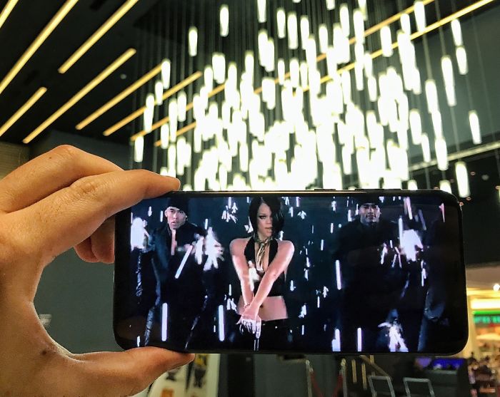 I Bring Everyday Objects To Life With My Smartphone (Part 5) I Bring Everyday Objects To Life With My Smartphone (Part 5)