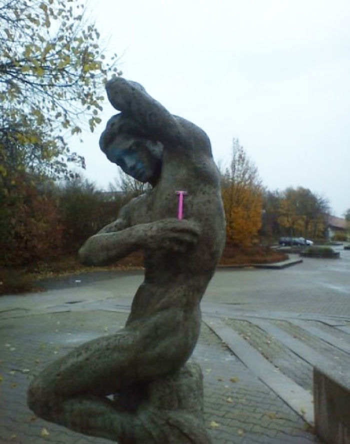 30 Random Acts Of Genius Vandalism
