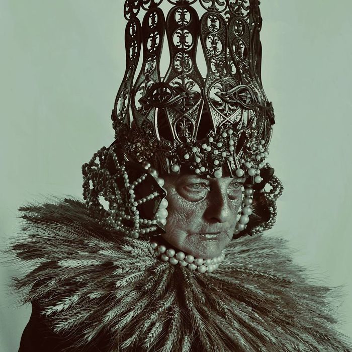 Incredible Pagan-Themed Photoshoot By Polish Photographer Reveals Stunning Beauty Of Slavic Culture Incredible Pagan-Themed Photoshoot By Polish Photographer Reveals Stunning Beauty Of Slavic Culture