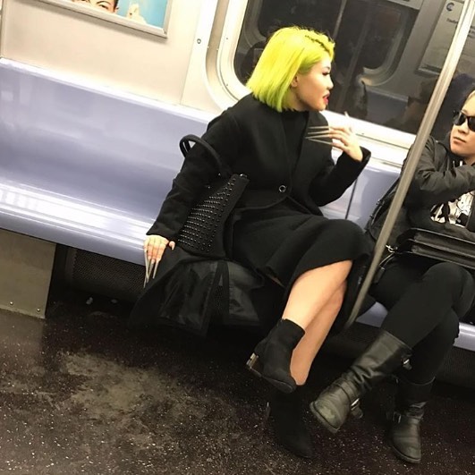 176 Of The Weirdest People Ever Spotted Riding On The Subway 176 Of The Weirdest People Ever Spotted Riding On The Subway
