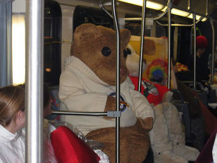176 Of The Weirdest People Ever Spotted Riding On The Subway 176 Of The Weirdest People Ever Spotted Riding On The Subway