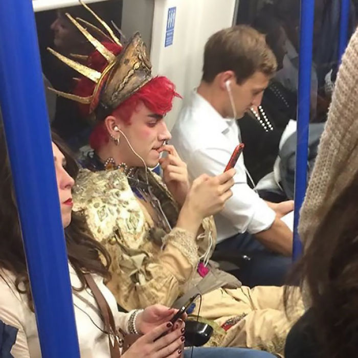 176 Of The Weirdest People Ever Spotted Riding On The Subway 176 Of The Weirdest People Ever Spotted Riding On The Subway