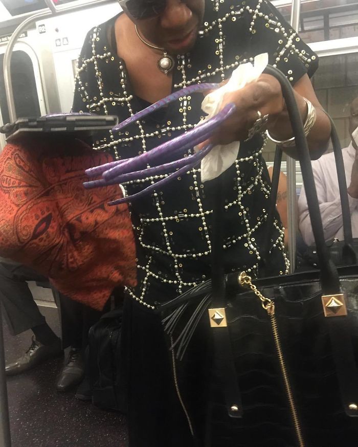 176 Of The Weirdest People Ever Spotted Riding On The Subway 176 Of The Weirdest People Ever Spotted Riding On The Subway