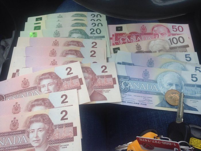 195 People Who Found The Best Things In Thrift Stores, Flea Markets And Garage Sales 195 People Who Found The Best Things In Thrift Stores, Flea Markets And Garage Sales