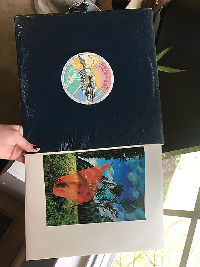 195 People Who Found The Best Things In Thrift Stores, Flea Markets And Garage Sales 195 People Who Found The Best Things In Thrift Stores, Flea Markets And Garage Sales