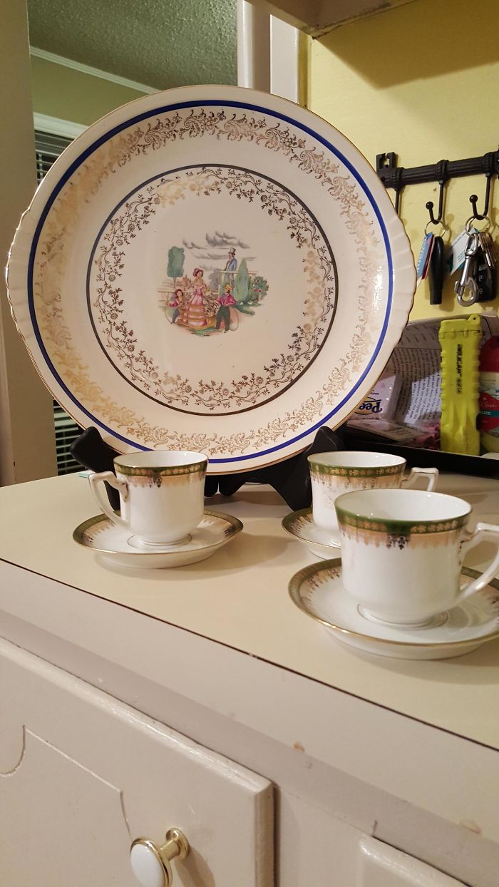 195 People Who Found The Best Things In Thrift Stores, Flea Markets And Garage Sales 195 People Who Found The Best Things In Thrift Stores, Flea Markets And Garage Sales