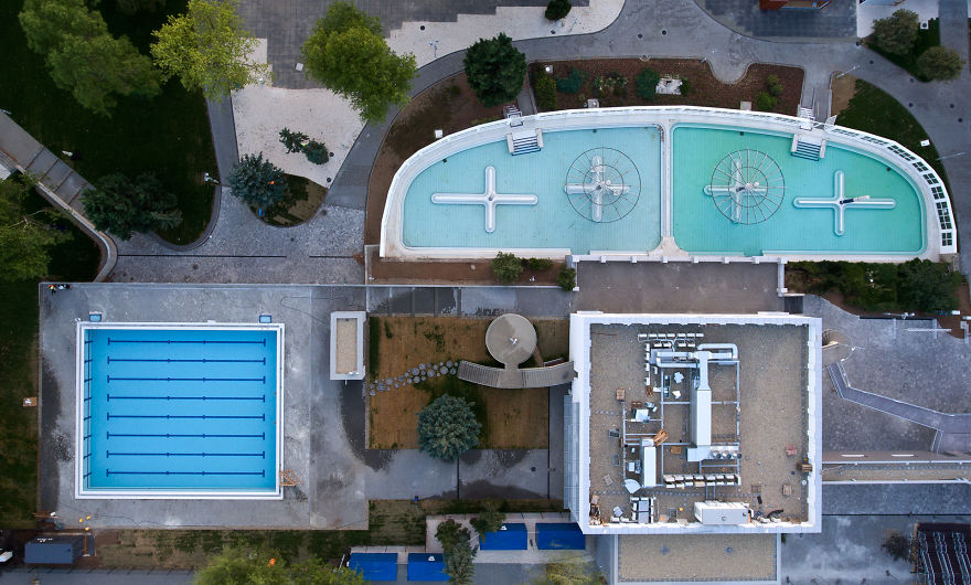 Spectacular Bird’s Eye View Of Extraordinary Pools In Budapest, Spa Capital Of The World, As You’ve Never Seen It Before Spectacular Bird’s Eye View Of Extraordinary Pools In Budapest, Spa Capital Of The World, As You’ve Never Seen It Before
