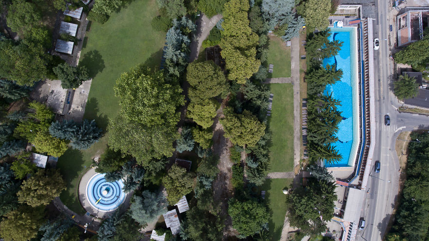 Spectacular Bird’s Eye View Of Extraordinary Pools In Budapest, Spa Capital Of The World, As You’ve Never Seen It Before Spectacular Bird’s Eye View Of Extraordinary Pools In Budapest, Spa Capital Of The World, As You’ve Never Seen It Before