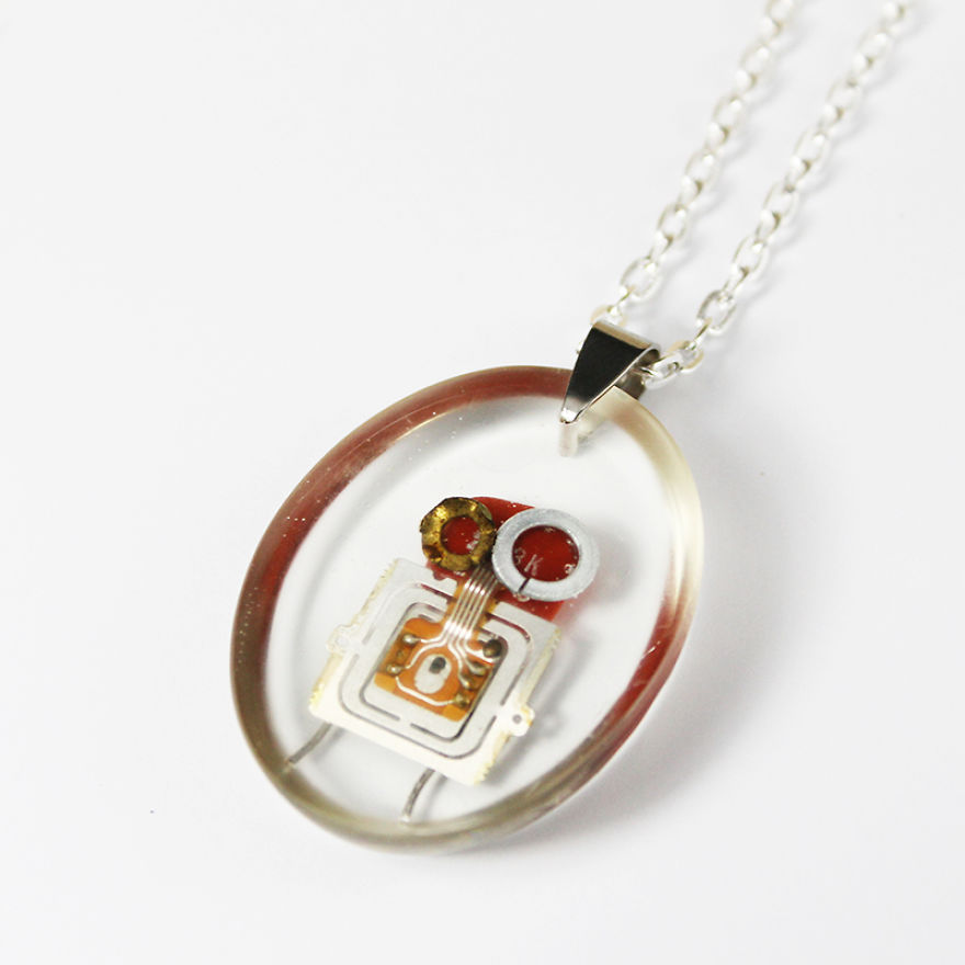 I Turned Electronic Waste Into Tiny And Biggie Robots (Part 3) I Turned Electronic Waste Into Tiny And Biggie Robots (Part 3)