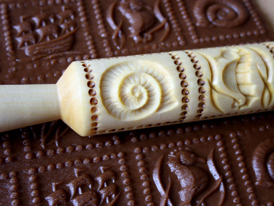Carved Gingerbread Rolling Pins By Vera Bukreeva That Leave Unforgettable Impression Carved Gingerbread Rolling Pins By Vera Bukreeva That Leave Unforgettable Impression