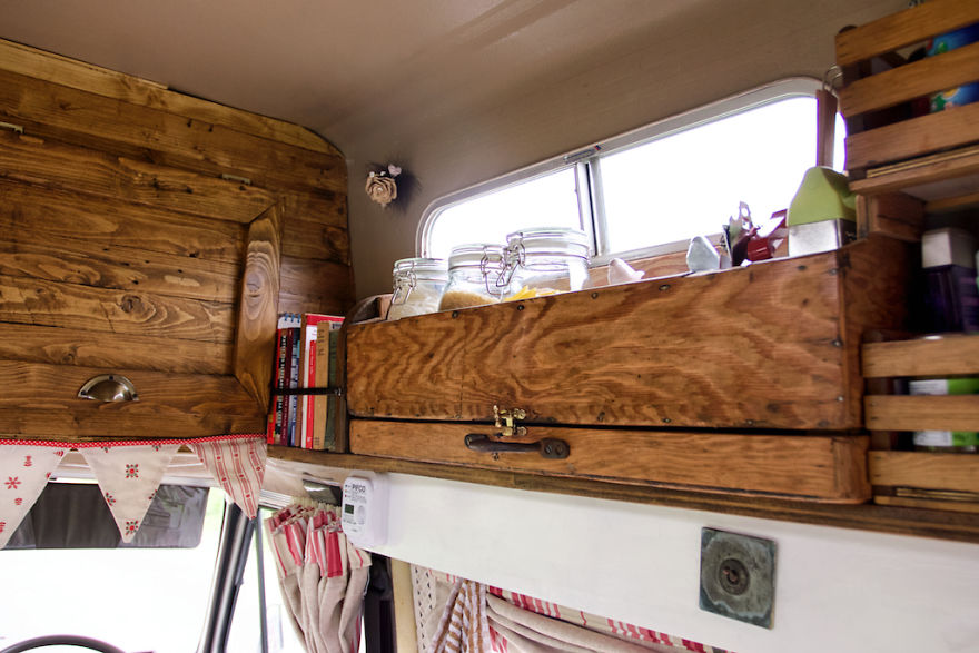 How We Transformed This Camper Van In 6 Weeks With Only £1000 How We Transformed This Camper Van In 6 Weeks With Only £1000