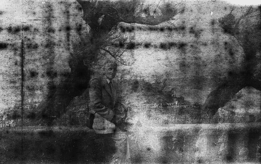 I Bought A 1929 Camera At Second-Hand Store And It Had An Undeveloped Film Inside… I Bought A 1929 Camera At Second-Hand Store And It Had An Undeveloped Film Inside…